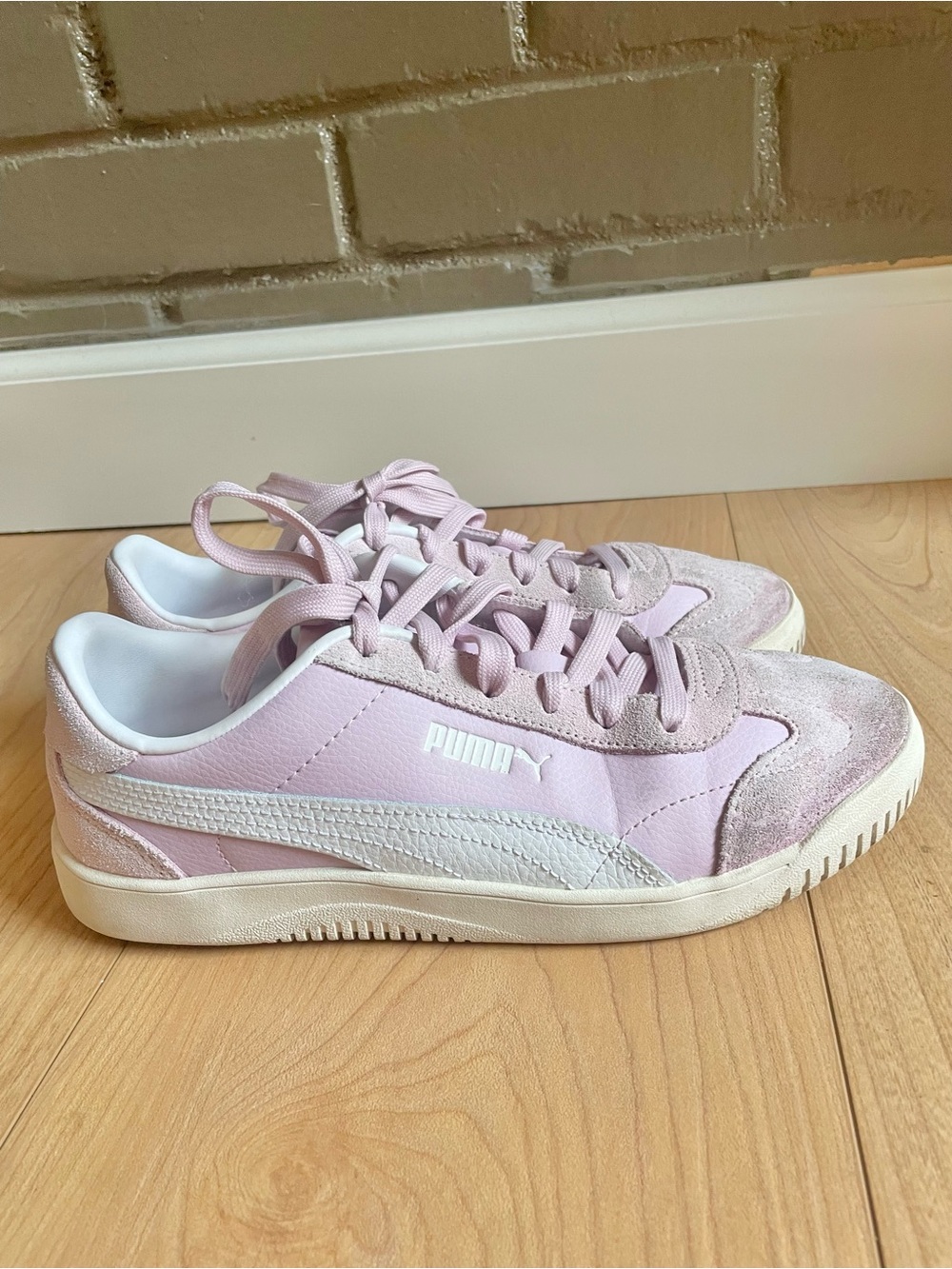 PUMA Kids Pink 5v5 Classic Leather and Suede Sneakers
